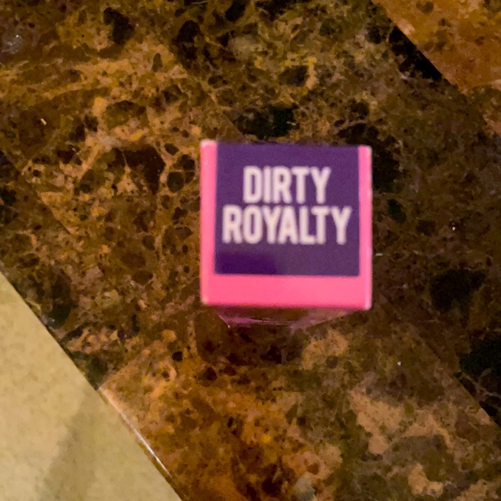 Jeffree Star the gloss- “Dirty Royalty”
